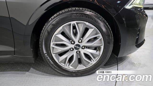 Kia K5 гибрид 3세대 Noblesse, 2022 все фото