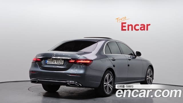 Mercedes-Benz E-класс W213 Avantgarde, 2021 2