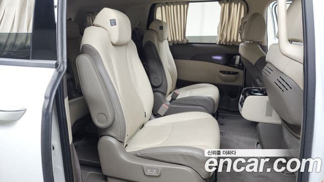 Kia Carnival 4세대 Signature, 2023 12