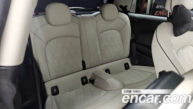 Mini Cooper S 3세대, 2023 12