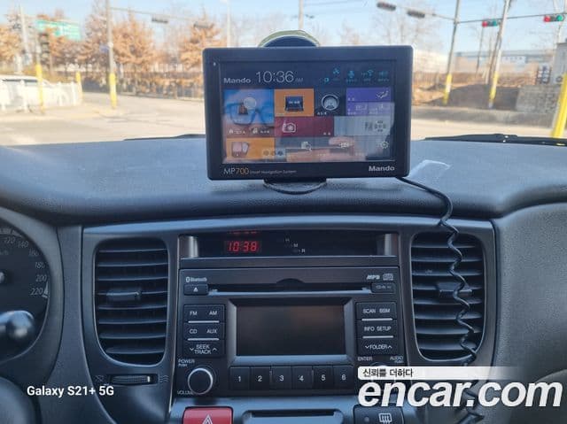 Kia Pride(новый кузов / новое поколение) 4DR 1.4 DOHC LX, 2010 8