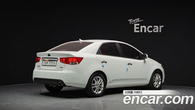 Kia Forte 빌트인캠2 — базовая версия - Built-in Cam 2, 2011 2
