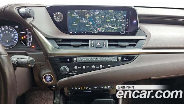Lexus ES300h 7세대 Luxury, 2019 16