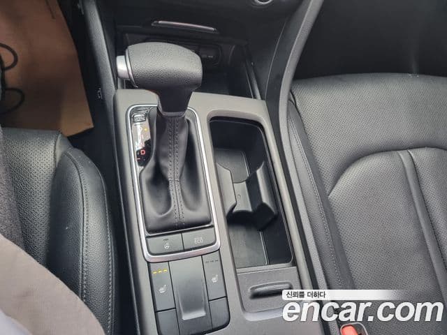 Kia K5 2세대 Prestige, 2017 10