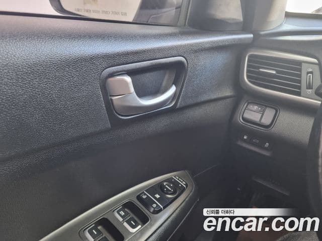 Kia K5 2세대 Prestige, 2017 15