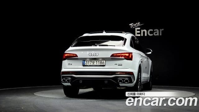 Audi Q5 (FY) 45 TFSI Quattro Premium Sportback, 2022 4