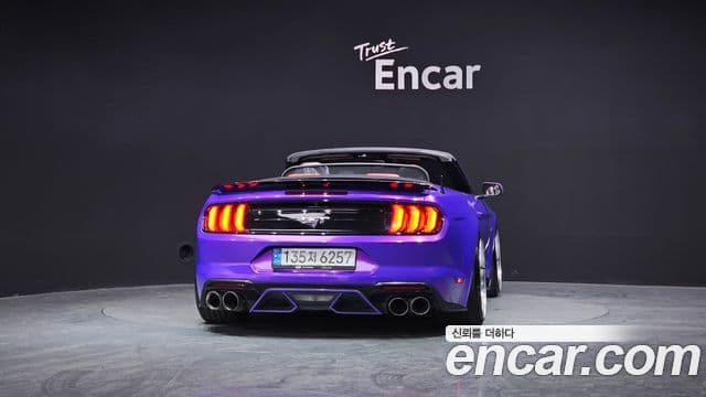 Ford Mustang GT кабриолет, 2020 4