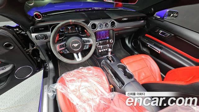 Ford Mustang GT кабриолет, 2020 7