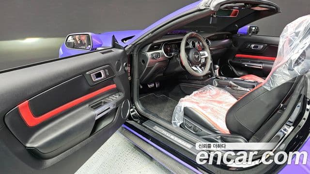 Ford Mustang GT кабриолет, 2020 10