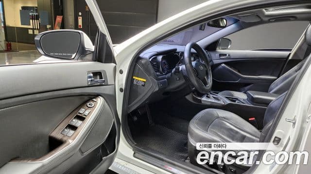 Kia K5 Prestige, 2012 11