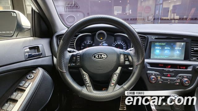 Kia K5 Prestige, 2012 14