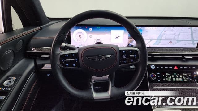 Genesis GV80 купе, 2024 13