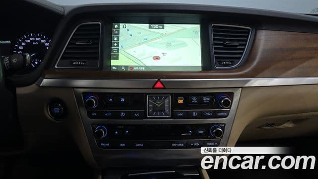 Genesis G80 Premium Luxury, 2017 14