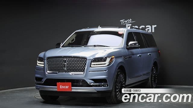 Lincoln Navigator 4세대 3.5L чёрный Label, 2018 1