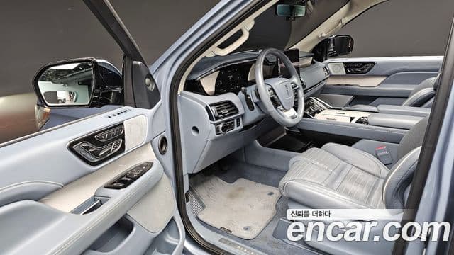 Lincoln Navigator 4세대 3.5L чёрный Label, 2018 12