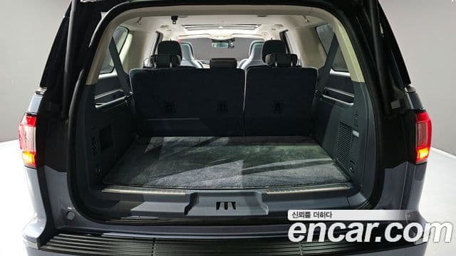 Lincoln Navigator 4세대 3.5L чёрный Label, 2018 20