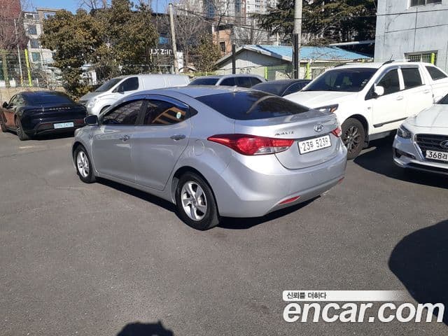 Hyundai Avante MD Luxury, 2012 4