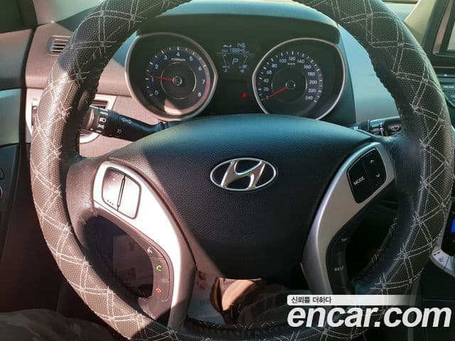 Hyundai Avante MD Luxury, 2012 8