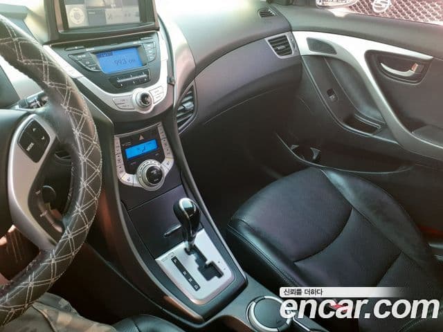 Hyundai Avante MD Luxury, 2012 14