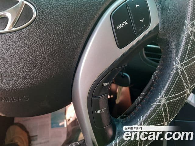 Hyundai Avante MD Luxury, 2012 15