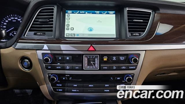 Genesis G80 Luxury, 2017 17