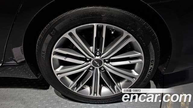 Genesis G80 Luxury, 2018 все фото