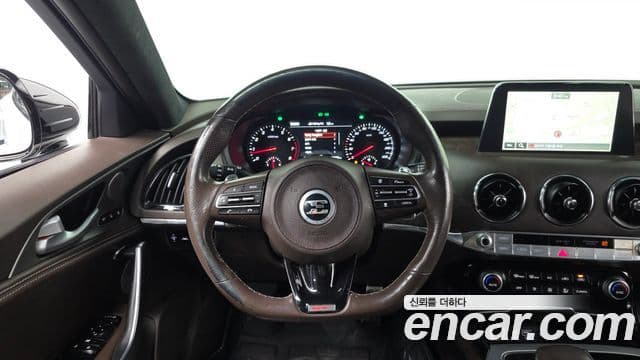 Kia 스팅어 GT, 2019 13