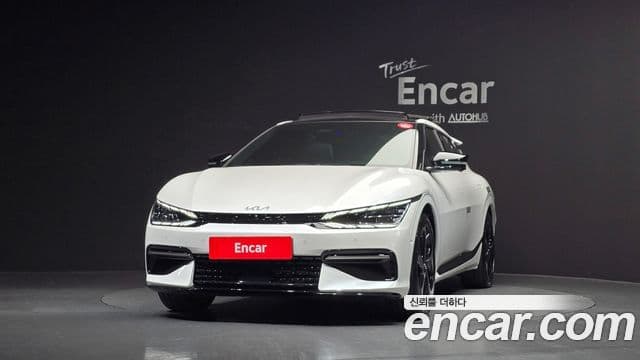 Kia EV6 GT Line, 2023 3