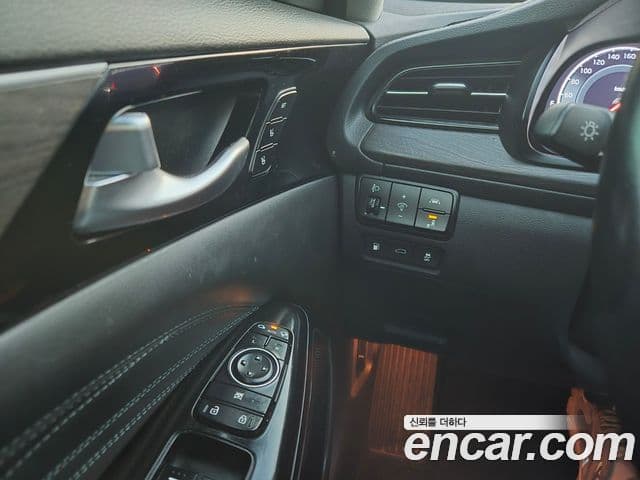 Kia K7 Premier 2.5 GDI X Edition, 2020 15