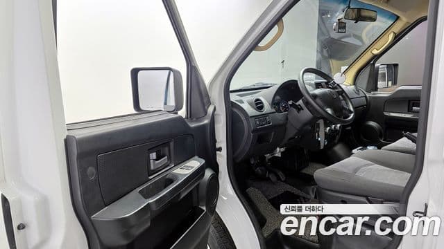 동풍소콘 C35 EV 2-seater, 2024 11