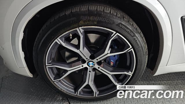 BMW X5 (G05) xDrive 40i M Sport, 2022 все фото