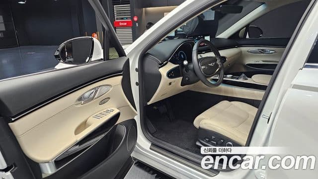 Genesis GV70, 2024 11