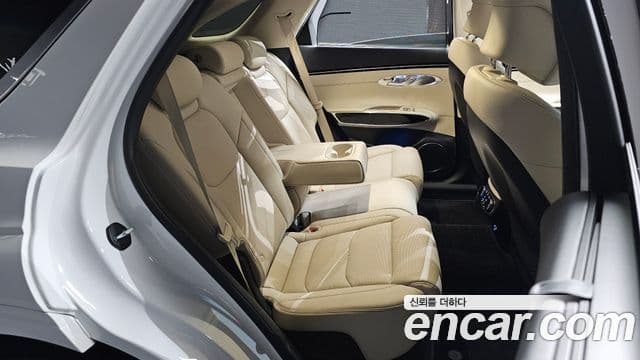 Genesis GV70, 2024 12