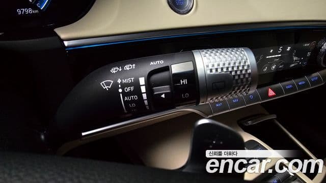 Genesis GV70, 2024 17