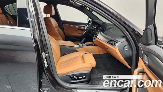 BMW 5시리즈 (G30) 520i M Sport, 2023 11