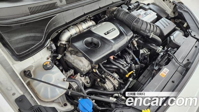 Hyundai Kona Modern Art, 2018 6