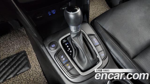 Hyundai Kona Modern Art, 2018 9