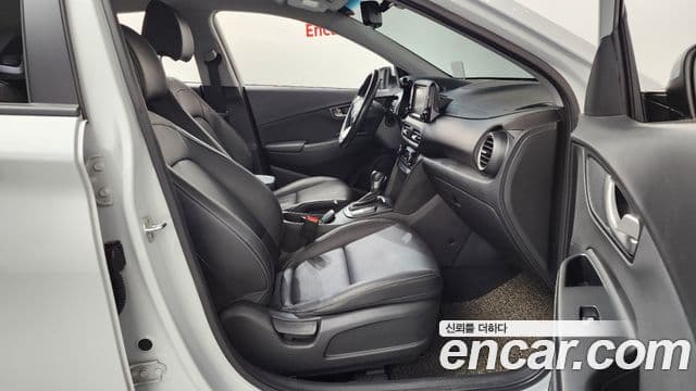 Hyundai Kona Modern Art, 2018 11