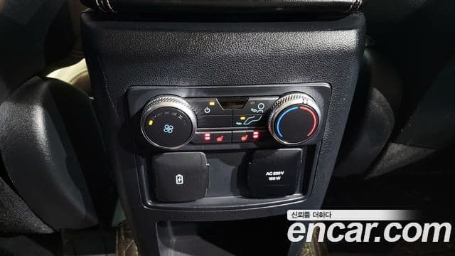 Ford Explorer 6세대 2.3 Limited 4WD, 2020 18