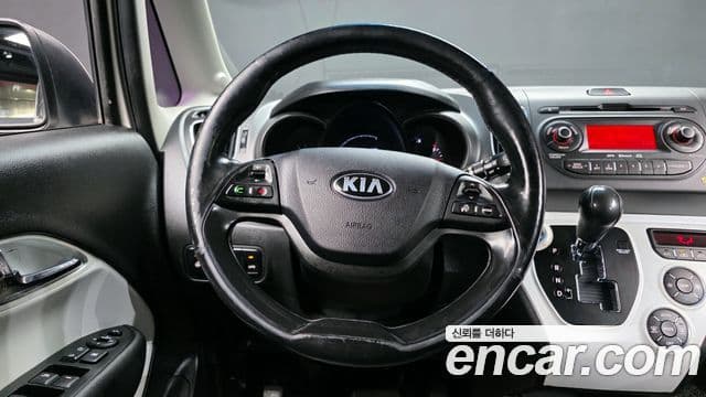 Kia Ray Prestige bi-fuel, 2013 13