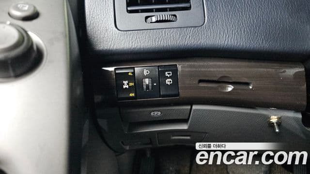 KG모빌리티(SsangYong) Korando 투리스모 high крыша, roof, 2016 15