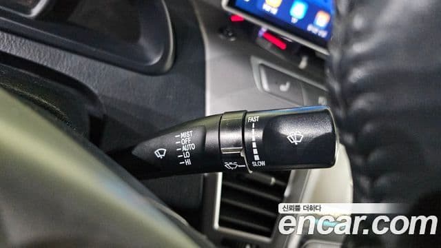 KG모빌리티(SsangYong) Korando 투리스모 high крыша, roof, 2016 16