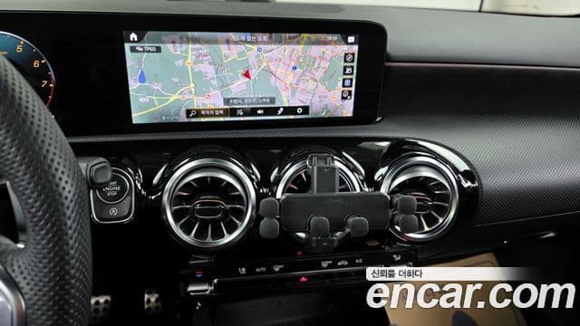 Mercedes-Benz A-класс W177 AMG A35 4MATIC седан, 2023 14