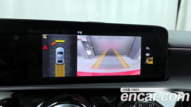 Mercedes-Benz A-класс W177 AMG A35 4MATIC седан, 2023 15