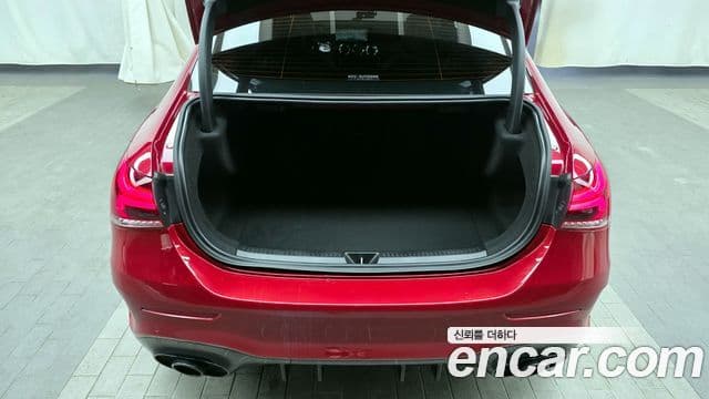 Mercedes-Benz A-класс W177 AMG A35 4MATIC седан, 2023 20