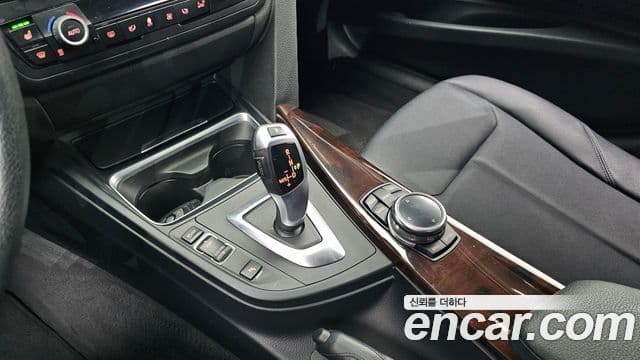 BMW 3시리즈 (F30), 2015 9