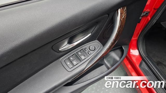 BMW 3시리즈 (F30), 2015 13