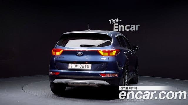 Kia Sportage 4세대 дизель 1.7 2WD Trendy, 2016 4