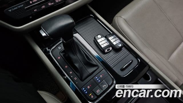 Kia All New Carnival Noblesse, 2018 9