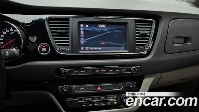 Kia All New Carnival Noblesse, 2018 15